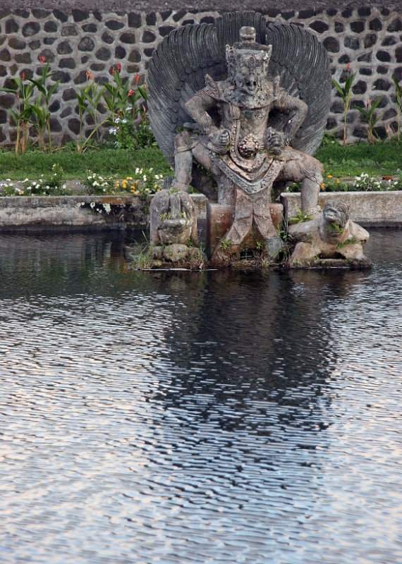 Raja's water palace, Bali Tirtagangga Indonesia 5.jpg - Indonesia Bali Tirtagangga. Raja's water palace